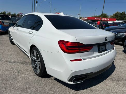 Used 2019 BMW 740i w/ M Sport Package RWD image 35