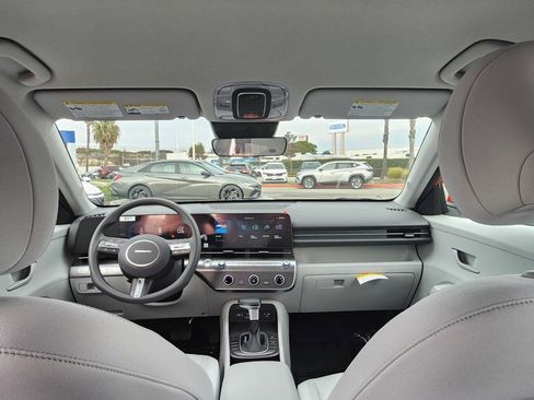 New 2026 Hyundai Kona SE image 30