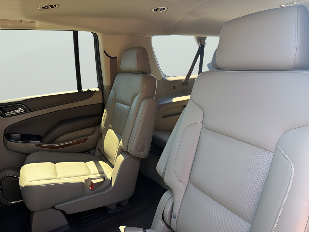 Used 2020 Chevrolet Suburban Premier RWD image 33