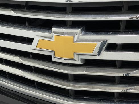 Used 2016 Chevrolet Tahoe LT w/ Off-Road Package AWD/4WD image 38