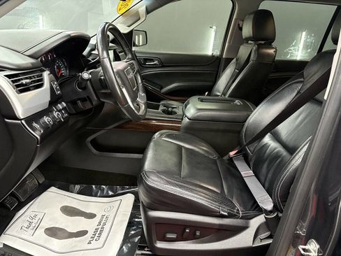 Used 2017 GMC Yukon SLE w/ HD Trailering Package image 9