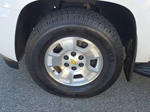 Used 2009 Chevrolet Tahoe LT w/ Luxury Package image 54