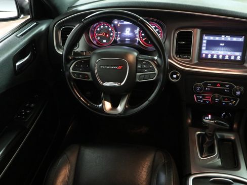 Used 2021 Dodge Charger SXT w/ Leather Interior Group image 16