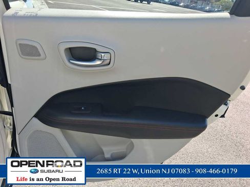 Used 2018 Jeep Compass Limited AWD/4WD image 19