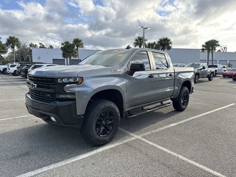 Used 2021 Chevrolet Silverado 1500 LT Trail Boss image 7
