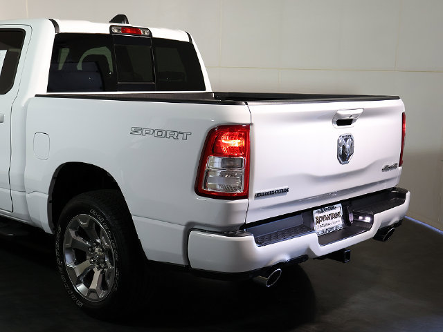 Used 2023 RAM 1500 Big Horn AWD/4WD image 12