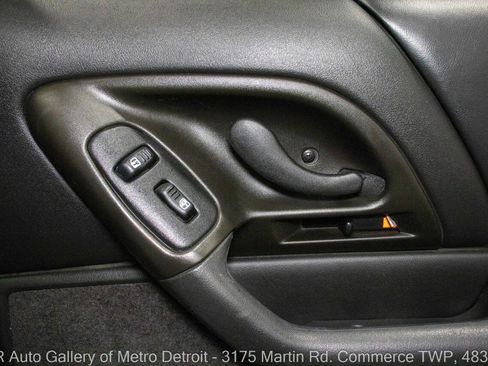 Used 2001 Chevrolet Camaro Z28 w/ Preferred Equipment Group 2 image 35