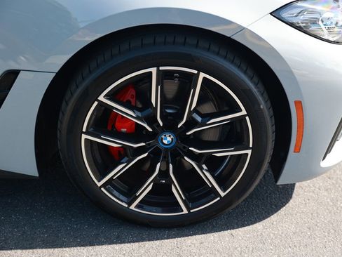 Used 2023 BMW i4 eDrive40 w/ M Sport Package RWD image 8