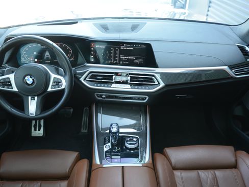 Used 2022 BMW X5 M50i w/ Executive Package AWD/4WD image 12