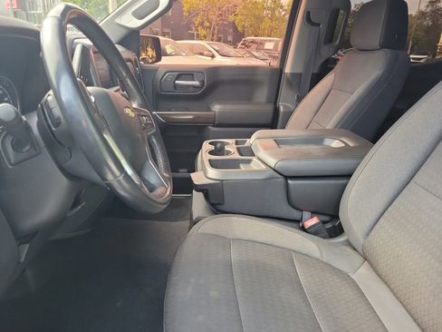 Used 2020 Chevrolet Silverado 1500 LT w/ All-Star Edition image 25