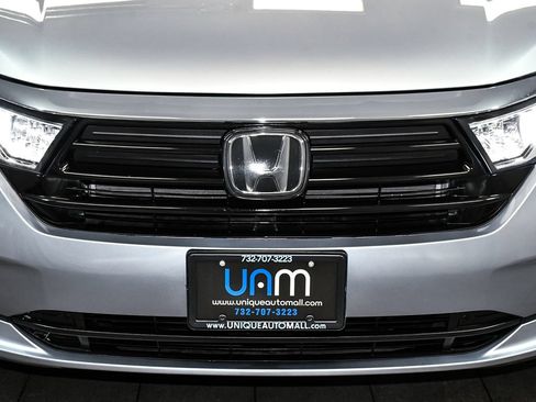 Used 2023 Honda Odyssey Touring image 71