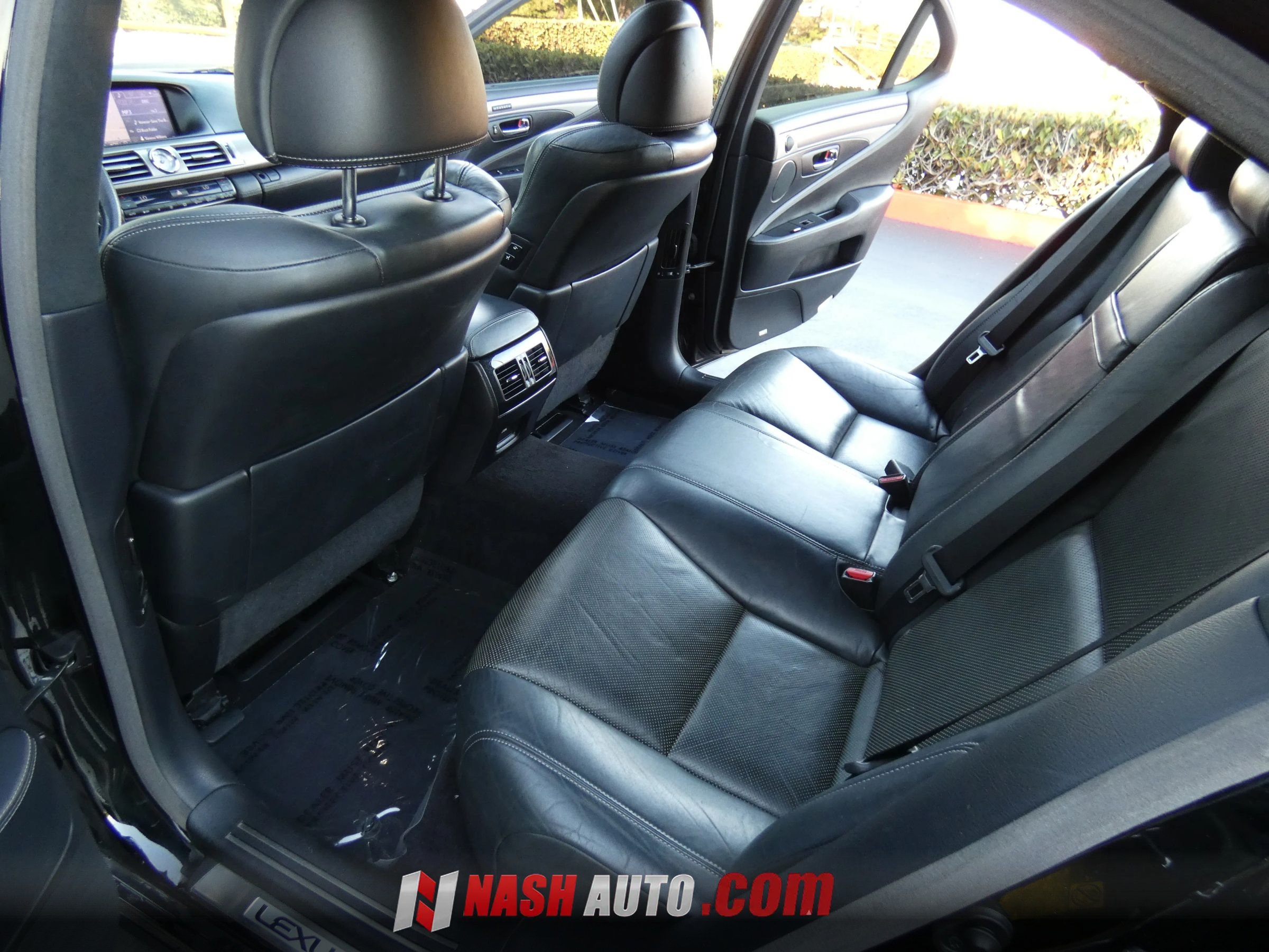 Used 2014 Lexus LS 460 w/ F Sport Package RWD image 46