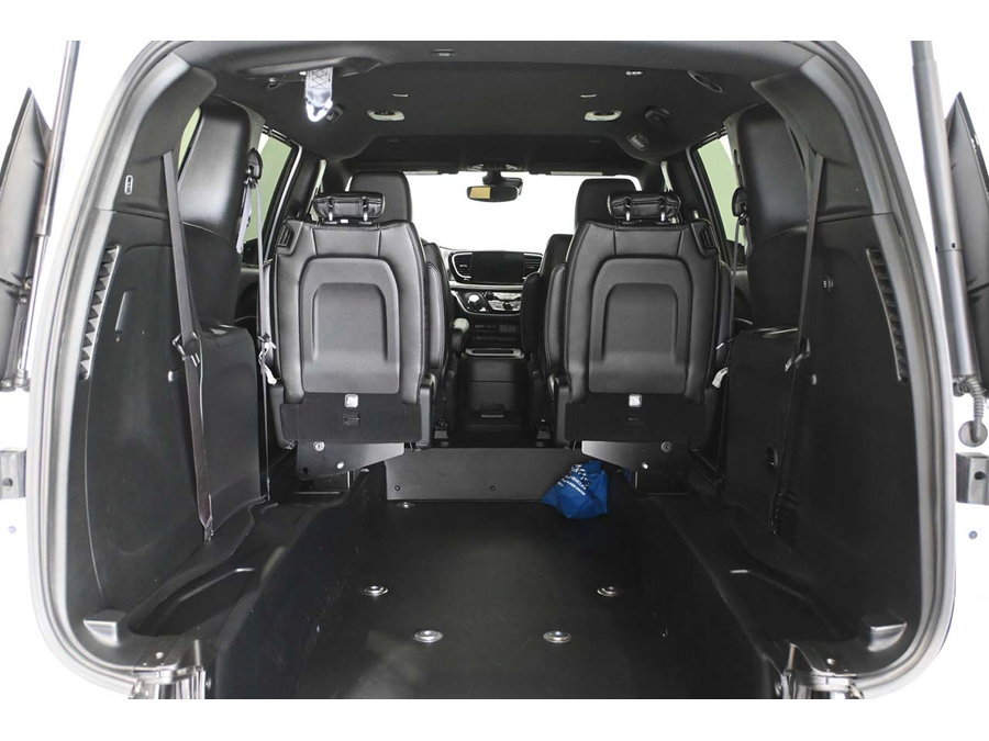 Used 2025 Chrysler Pacifica Select FWD image 20