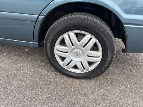 Used 2001 Toyota Camry CE image 12