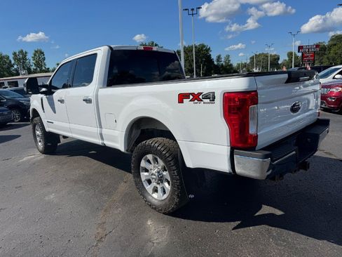 Used 2017 Ford F250 Lariat w/ Chrome Package AWD/4WD image 3