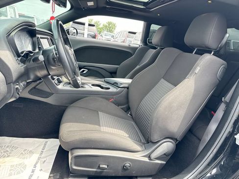 Used 2023 Dodge Challenger R/T Scat Pack RWD image 11