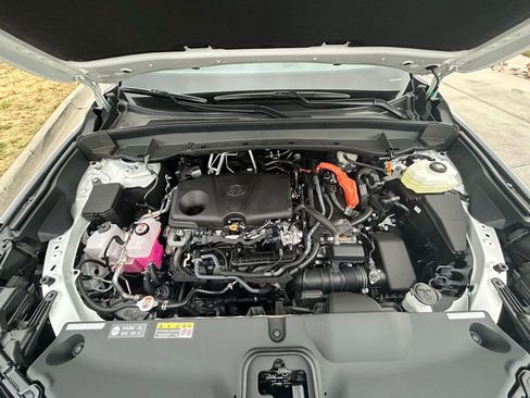 Used 2026 Toyota Grand Highlander Limited AWD/4WD image 30