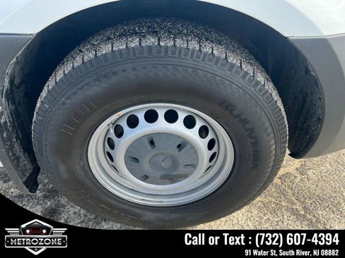 Used 2022 Mercedes-Benz Sprinter 2500 image 31