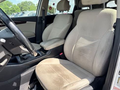 Used 2018 Kia Sorento FWD image 22