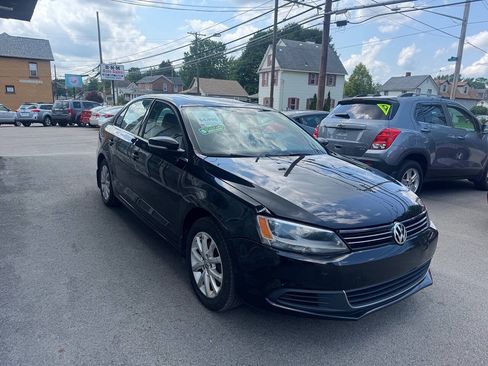 Used 2013 Volkswagen Jetta SE FWD image 6