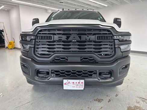 New 2026 RAM 2500 Tradesman AWD/4WD image 2