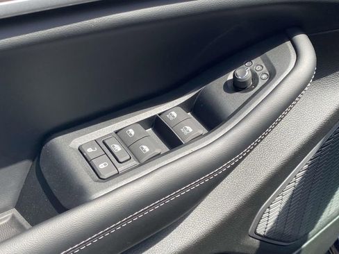 New 2026 Jeep Grand Cherokee Limited w/ Limited Altitude Package RWD image 15