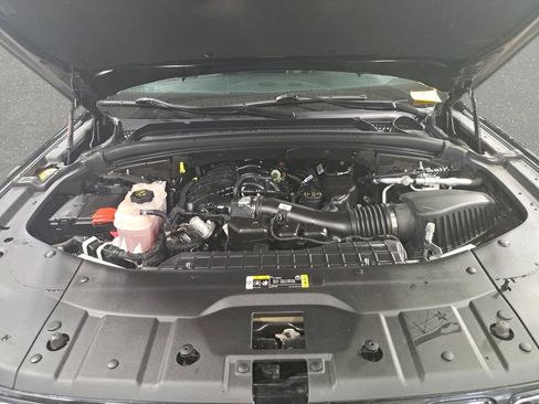 Certified 2023 Jeep Grand Cherokee L Limited image 32