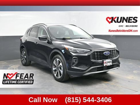 Used 2024 Ford Escape Platinum AWD/4WD image 1