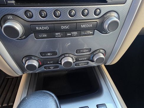 Used 2018 Nissan Pathfinder SL w/ SL Premium Package image 23