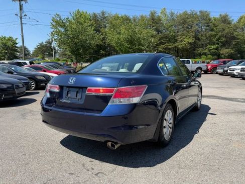 Used 2012 Honda Accord LX image 5