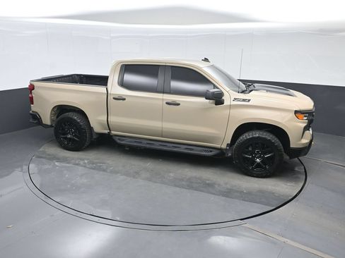 Used 2022 Chevrolet Silverado 1500 Custom Trail Boss w/ LPO, Dark Essentials Package AWD/4WD image 23