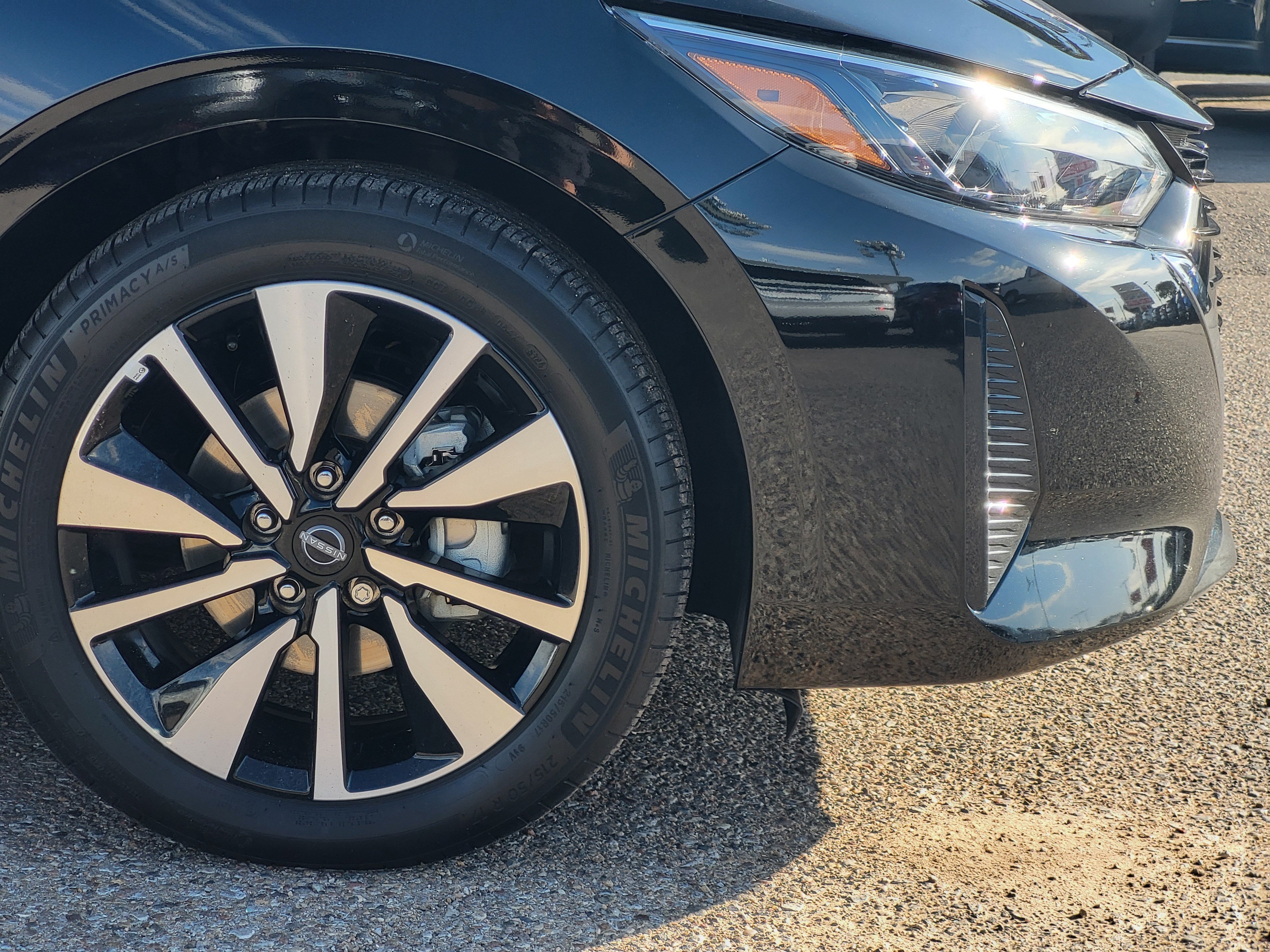 Certified 2025 Nissan Sentra SV w/ SV Premium Package FWD image 8