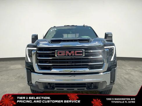 Certified 2024 GMC Sierra 2500 SLT w/ SLT Premium Package AWD/4WD image 8