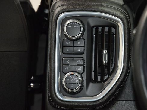 Used 2023 GMC Sierra 2500 Denali w/ Denali Ultimate Package image 37