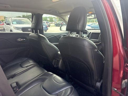 Used 2017 Jeep Cherokee Limited AWD/4WD image 27