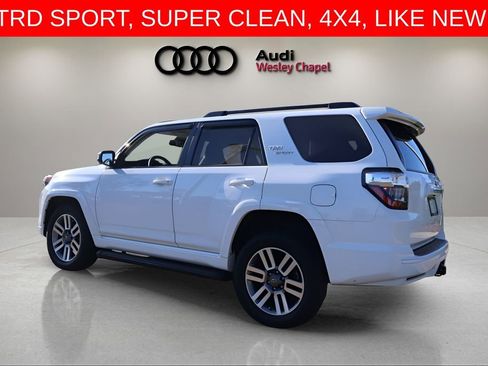 Used 2022 Toyota 4Runner TRD Sport AWD/4WD image 3