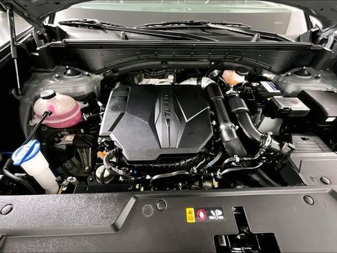 Used 2024 Hyundai Santa Fe SEL image 9