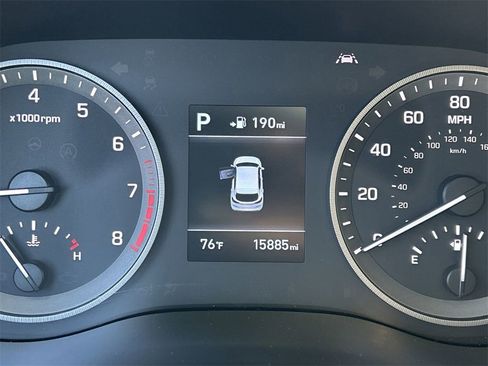 Used 2021 Hyundai Tucson Limited image 32