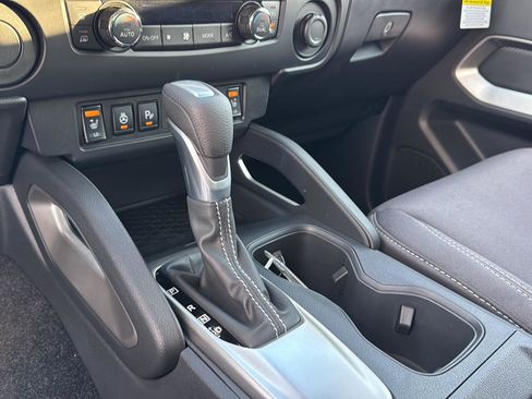 New 2026 Nissan Frontier SV w/ SV Convenience Package image 25