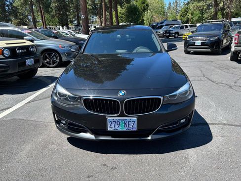 Used 2017 BMW 330i Gran Turismo xDrive AWD/4WD image 6