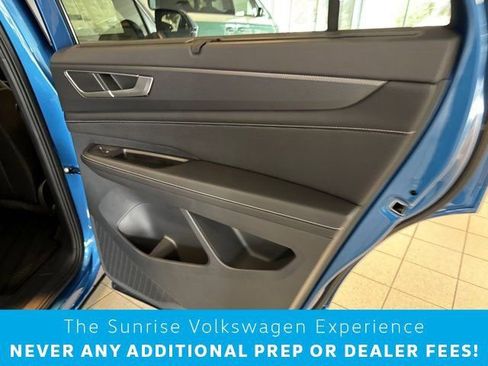 New 2024 Volkswagen Atlas Cross Sport SEL R-Line image 25