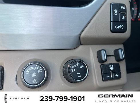 Used 2015 GMC Yukon SLT w/ Open Road Package AWD/4WD image 14