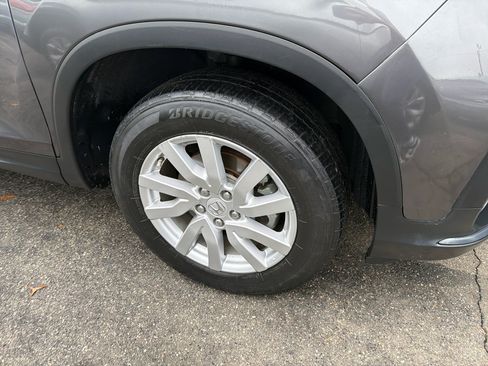 Used 2019 Honda Pilot LX image 4