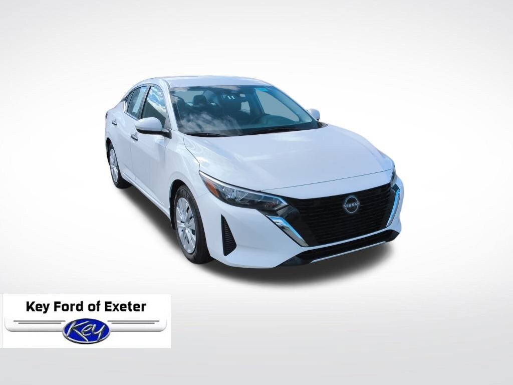 Used 2025 Nissan Sentra S FWD image 1