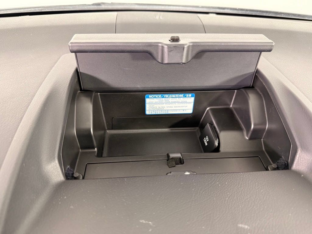 Used 2012 Lexus CT 200h Premium FWD image 25