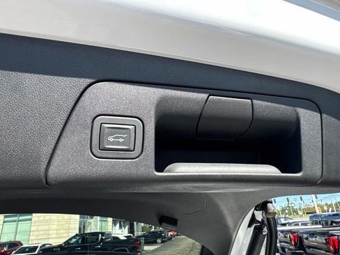 Used 2024 Buick Envision Preferred AWD/4WD image 20