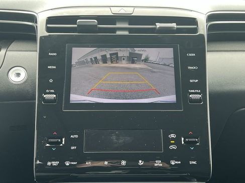 Used 2022 Hyundai Tucson SEL AWD/4WD image 19