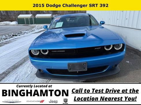 Used 2015 Dodge Challenger SRT w/ Technology Group image 3