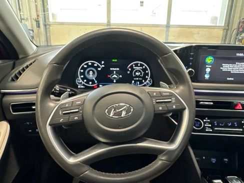 Used 2023 Hyundai Sonata Limited FWD image 18