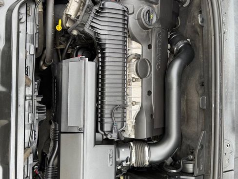 Used 2016 Volvo XC60 T5 Premier image 28